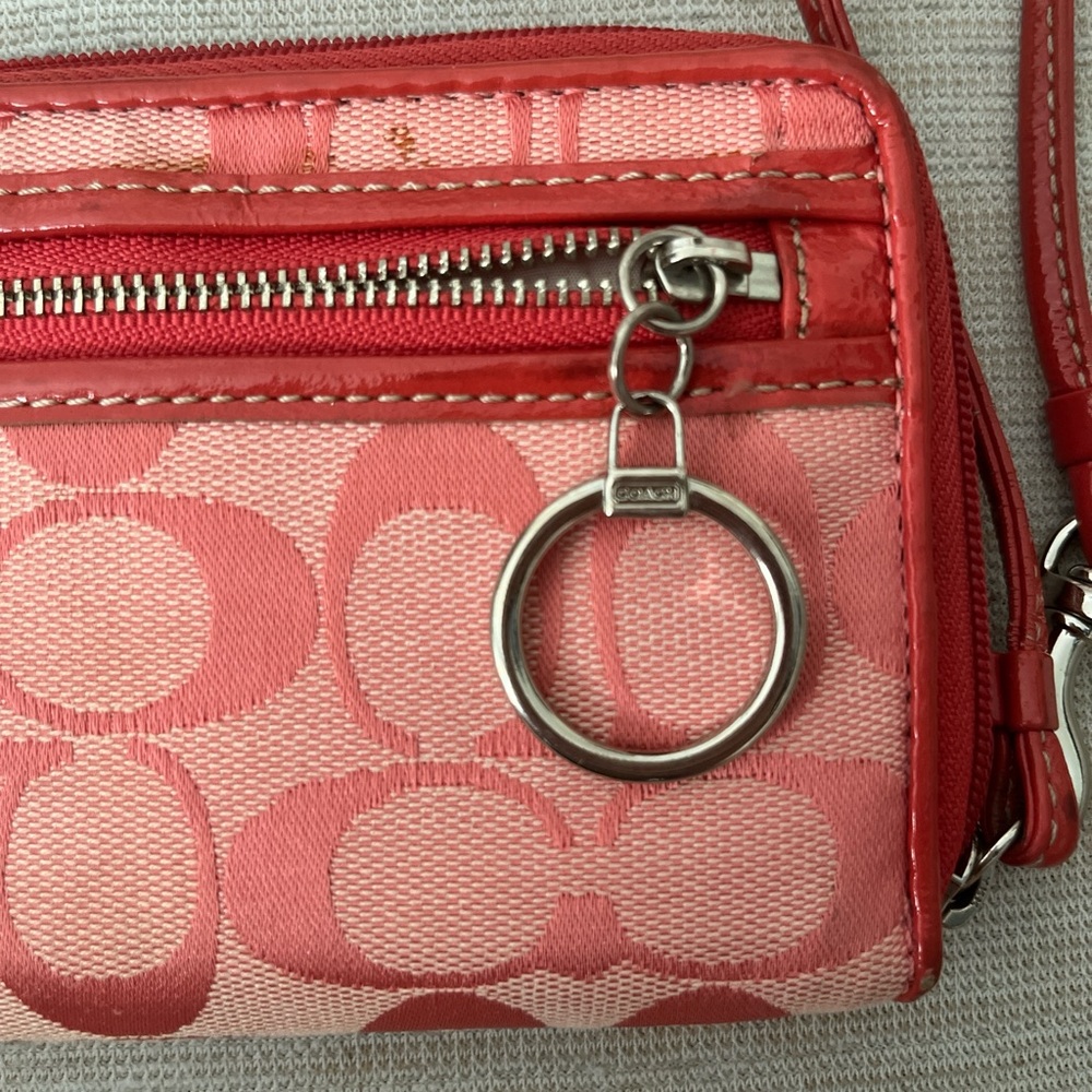 Coach Wallet - Pink - Picture 14 of 14
